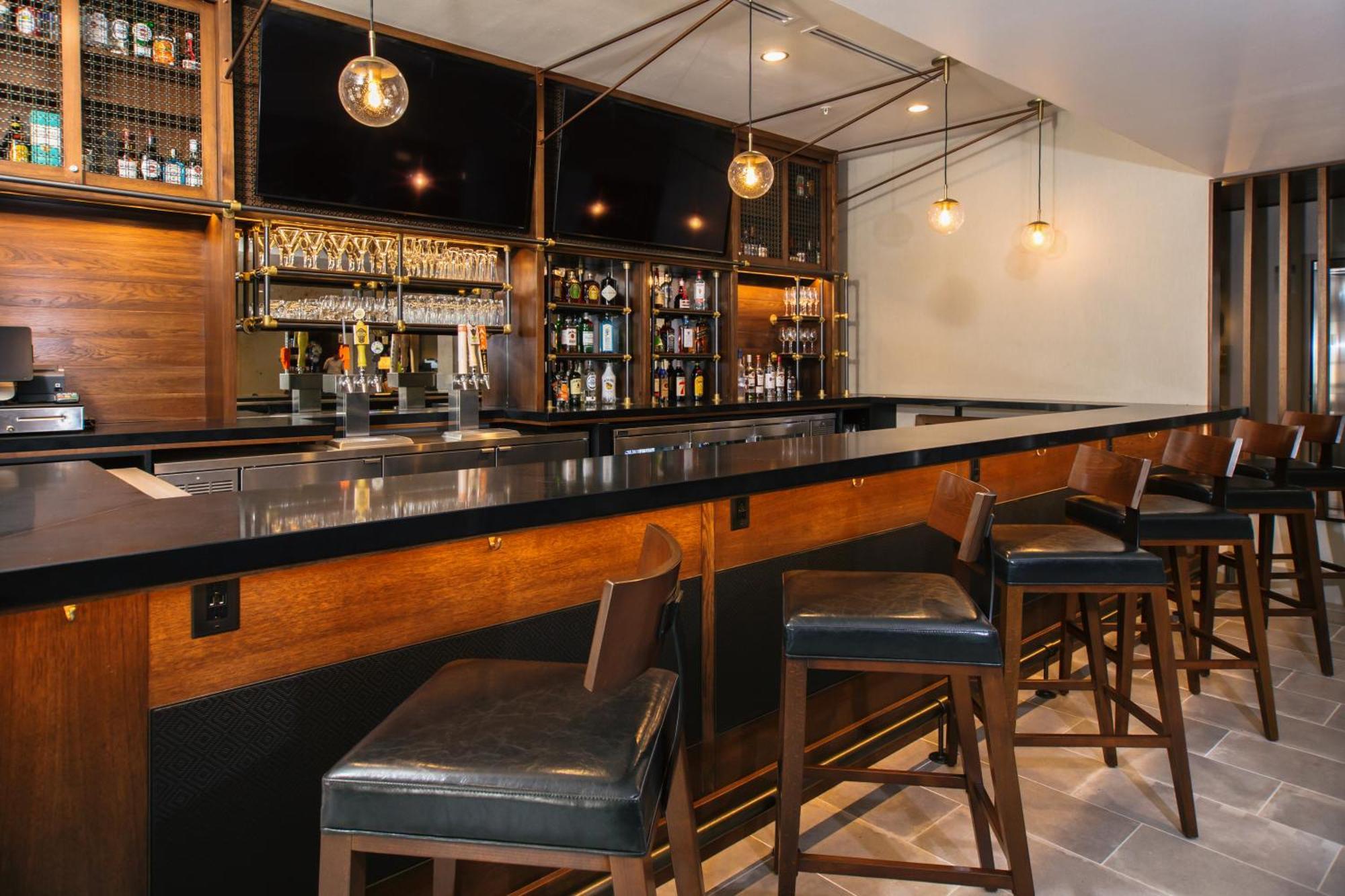 戴德伍德福朋喜来登酒店 外观 照片